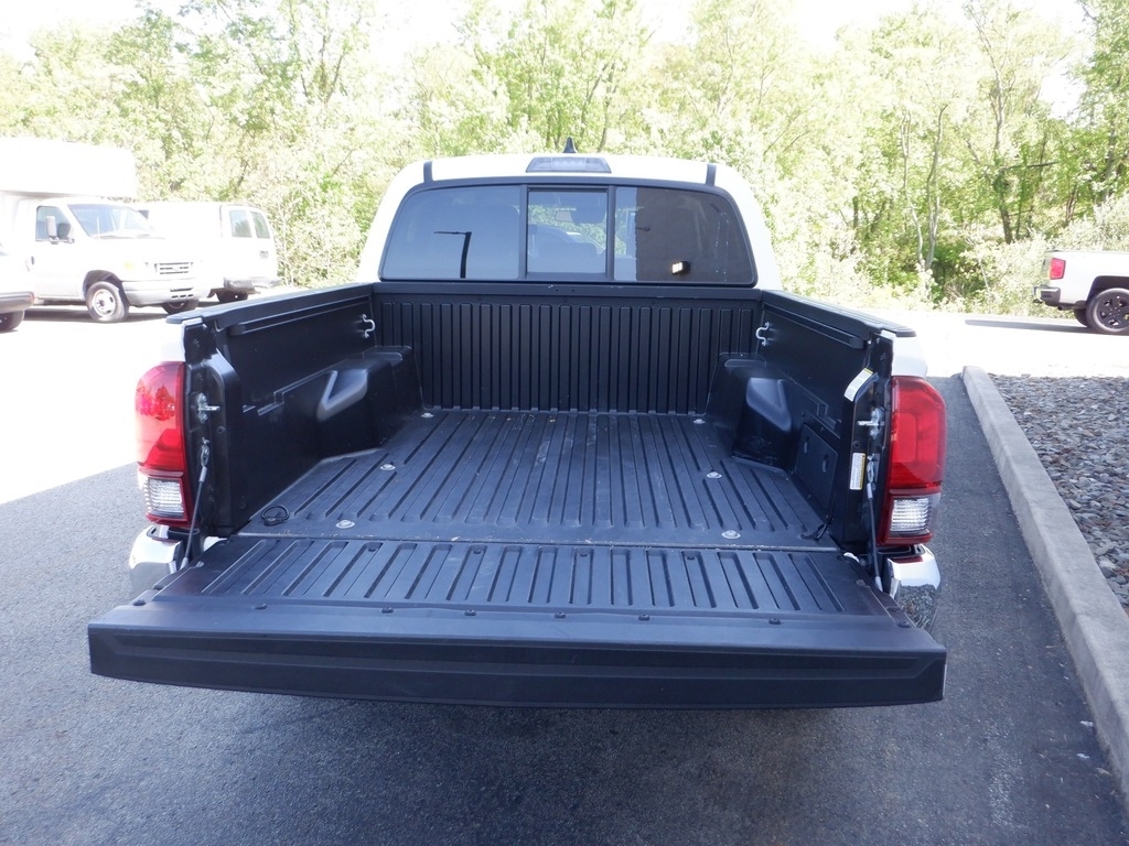 2023 Toyota Tacoma image 11