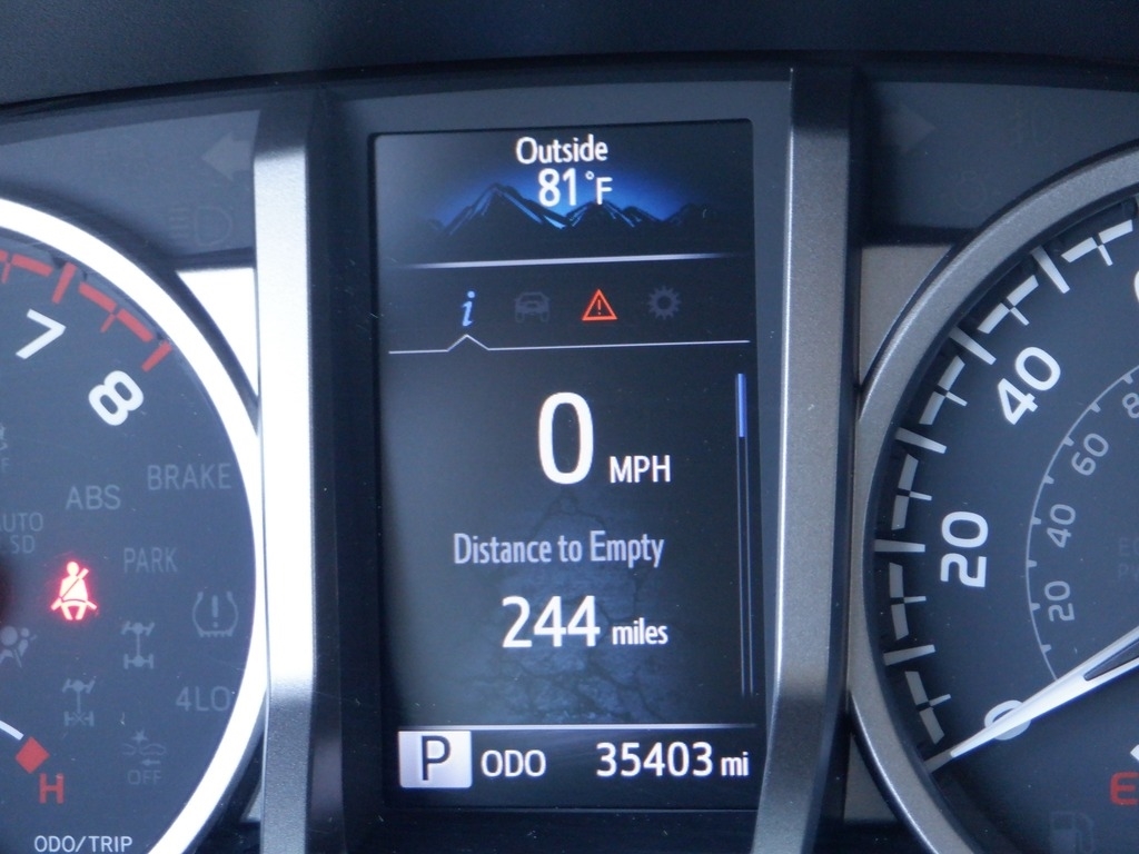 2023 Toyota Tacoma image 33