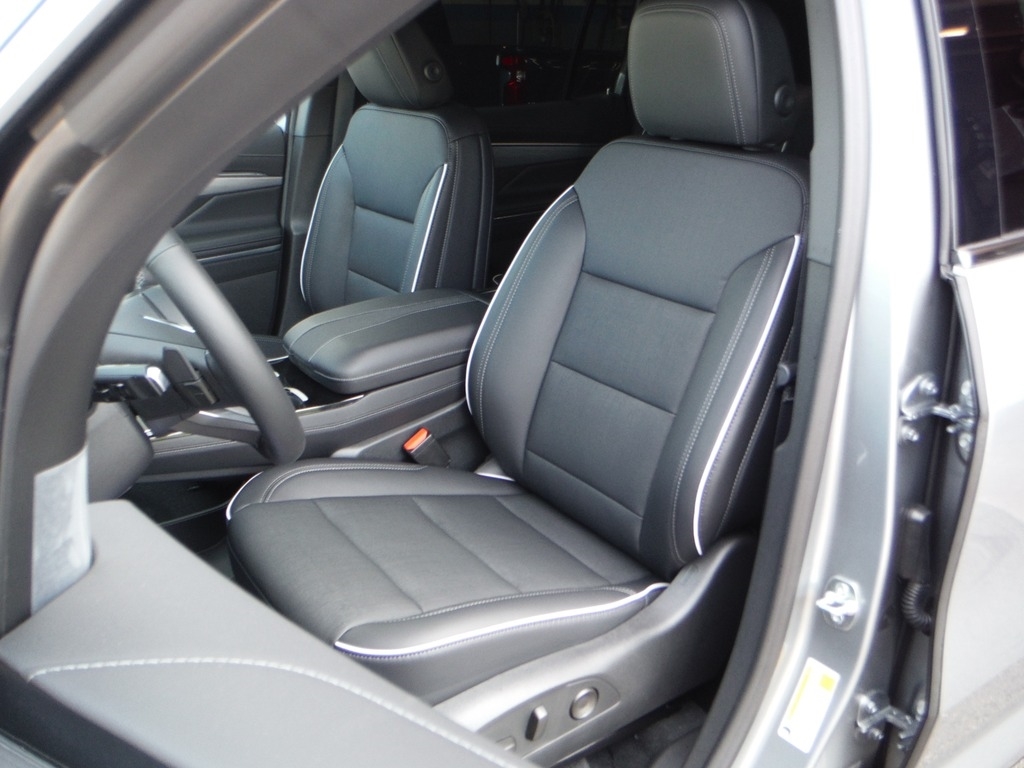 2026 Buick Enclave image 17