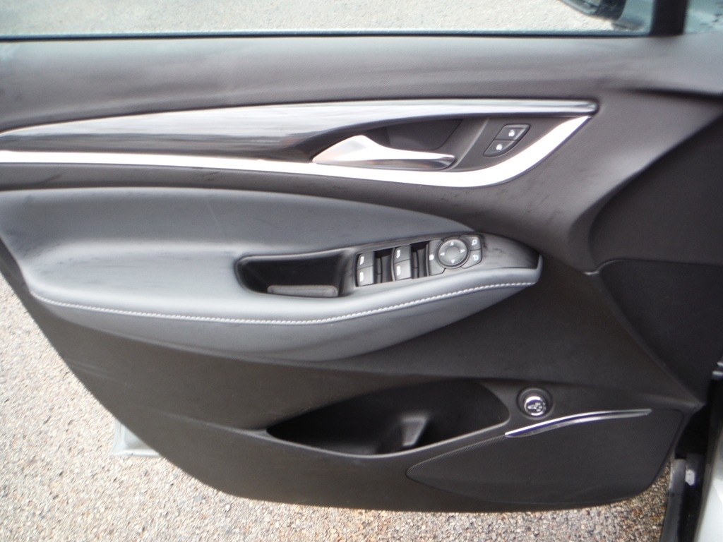 2023 Buick Enclave image 13