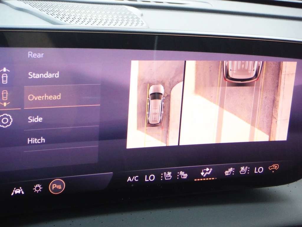 2026 Buick Enclave image 26
