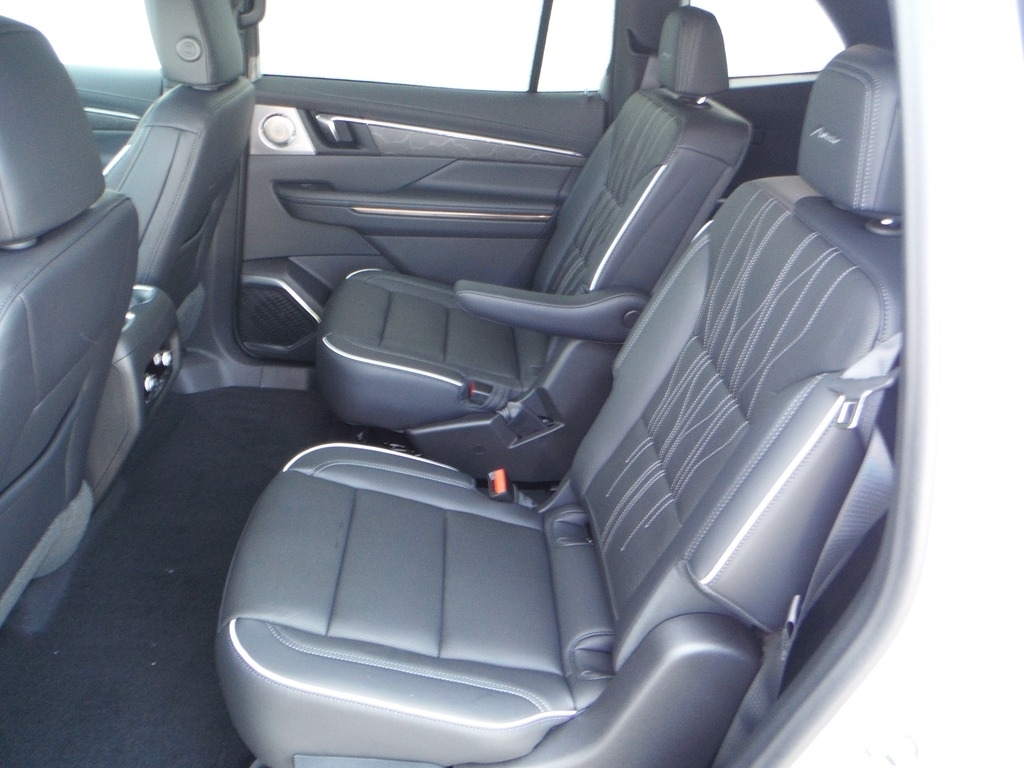 2026 Buick Enclave image 52