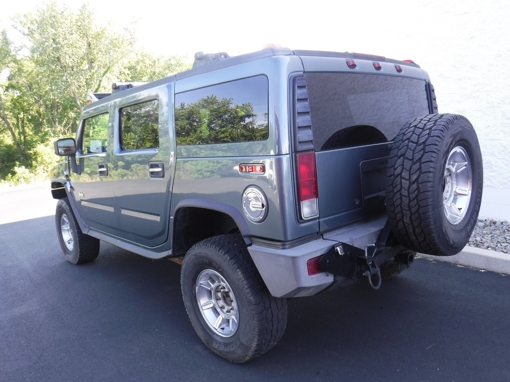 2006 HUMMER H2 image 9