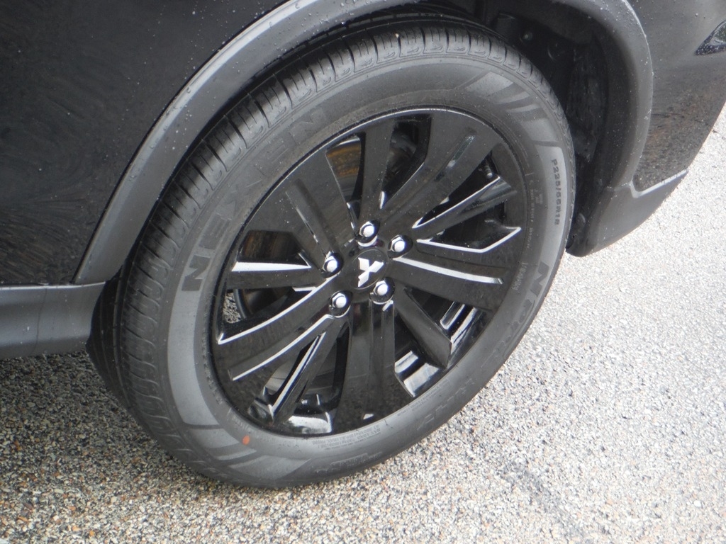 2026 Mitsubishi Outlander Sport image 3