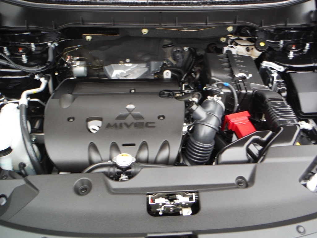 2026 Mitsubishi Outlander Sport image 5