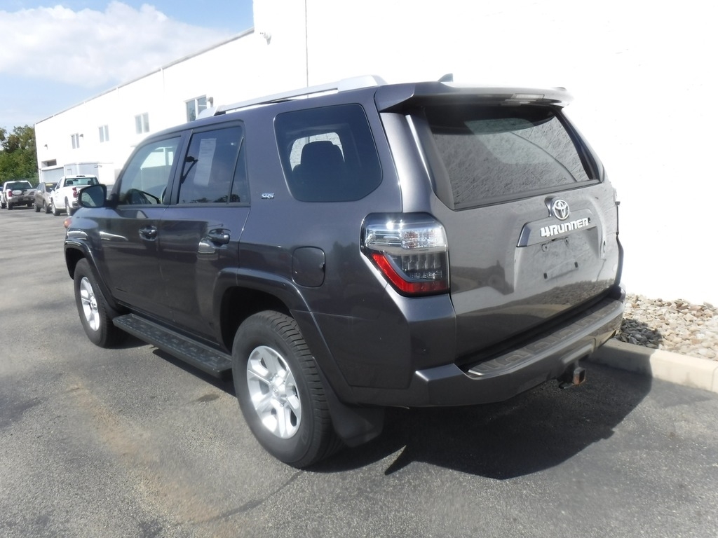 2018 Toyota 4Runner image 12
