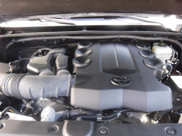 2018 Toyota 4Runner image 13