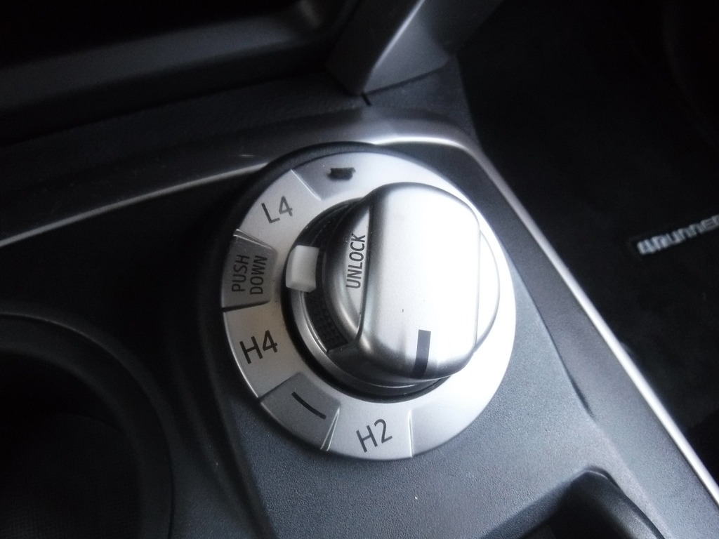 2018 Toyota 4Runner image 22