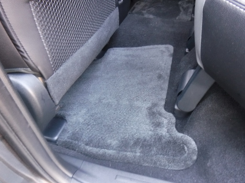 2018 Toyota 4Runner image 38