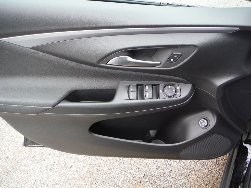 2026 Buick Envista image 10