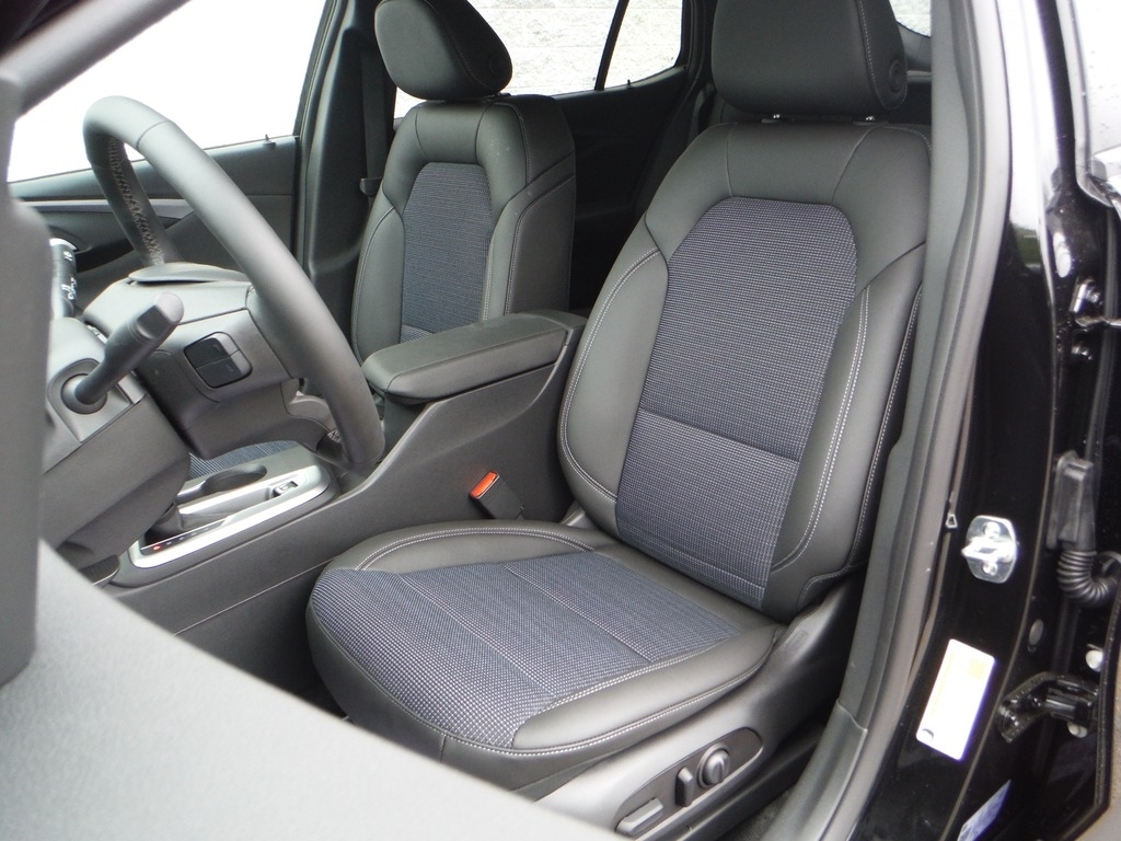 2026 Buick Envista image 13