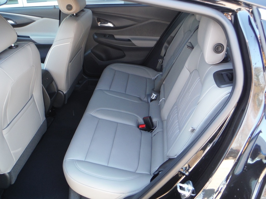 2026 Buick Envista image 40