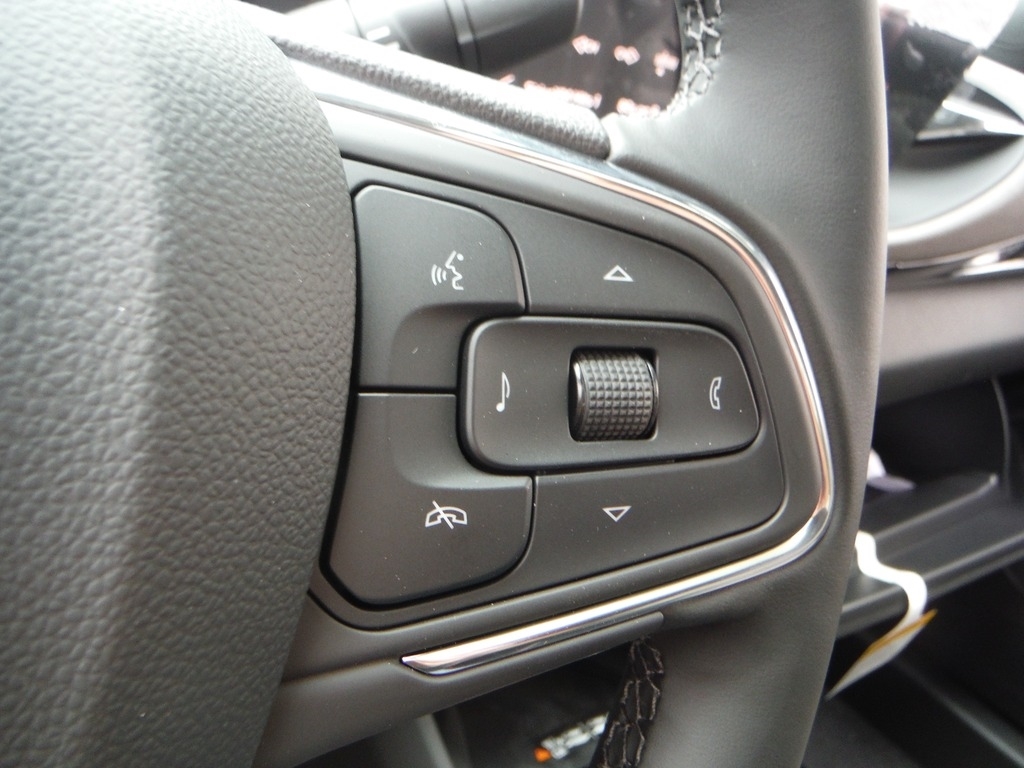 2026 Buick Envista image 37
