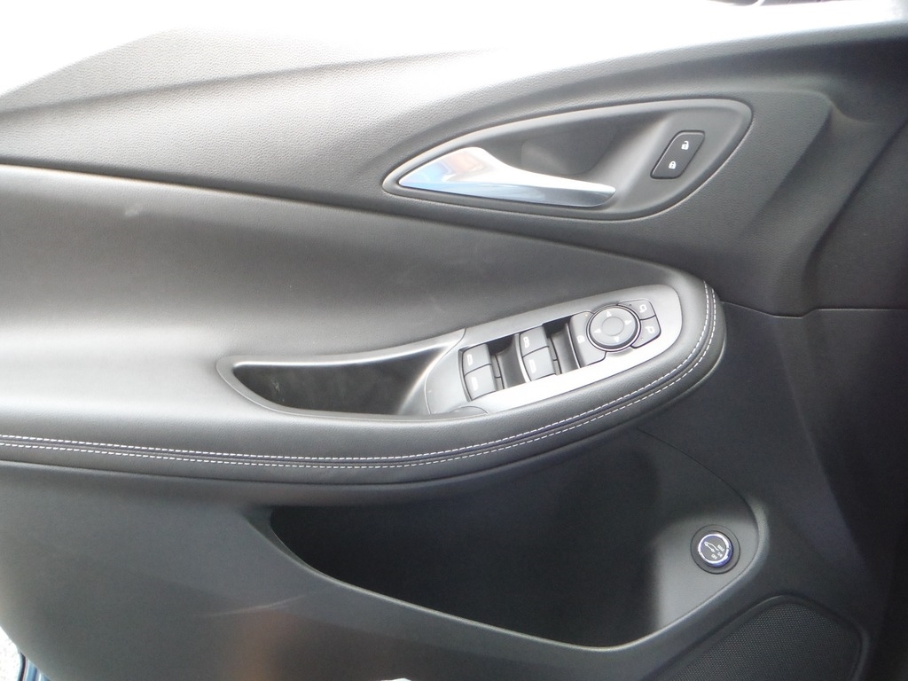 2026 Buick Encore GX image 12