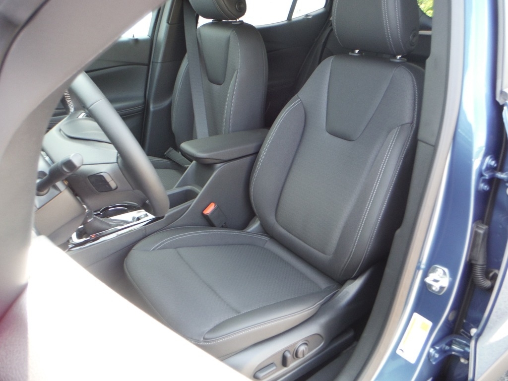 2026 Buick Encore GX image 15