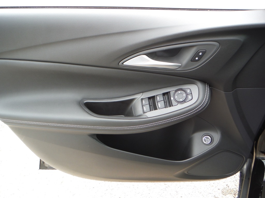 2026 Buick Encore GX image 16