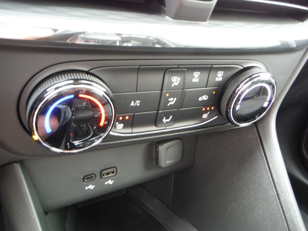 2026 Buick Encore GX image 23