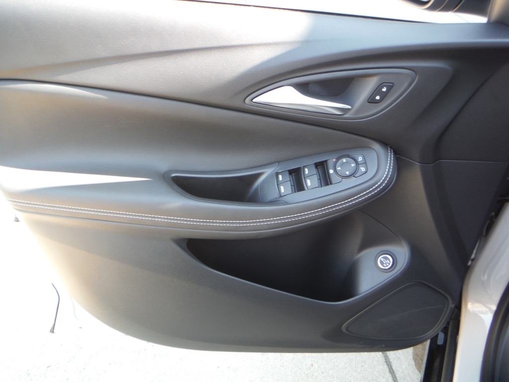2026 Buick Encore GX image 19