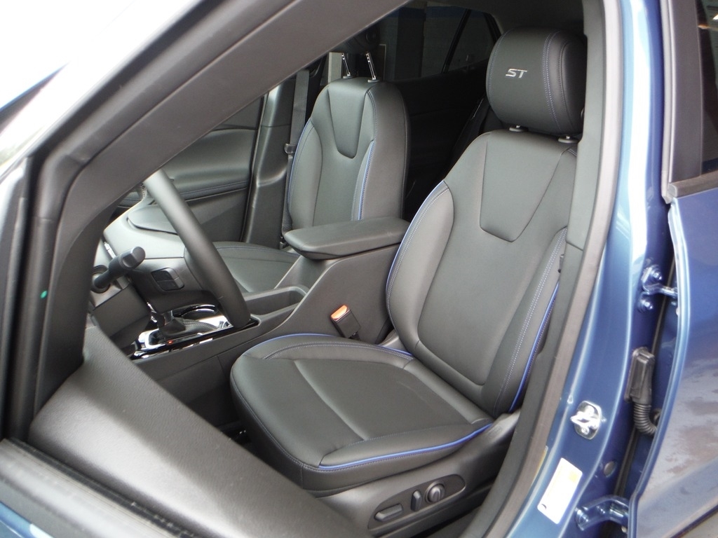 2026 Buick Encore GX image 16