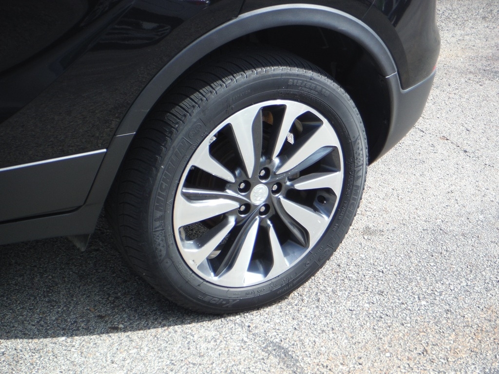 2022 Buick Encore image 3