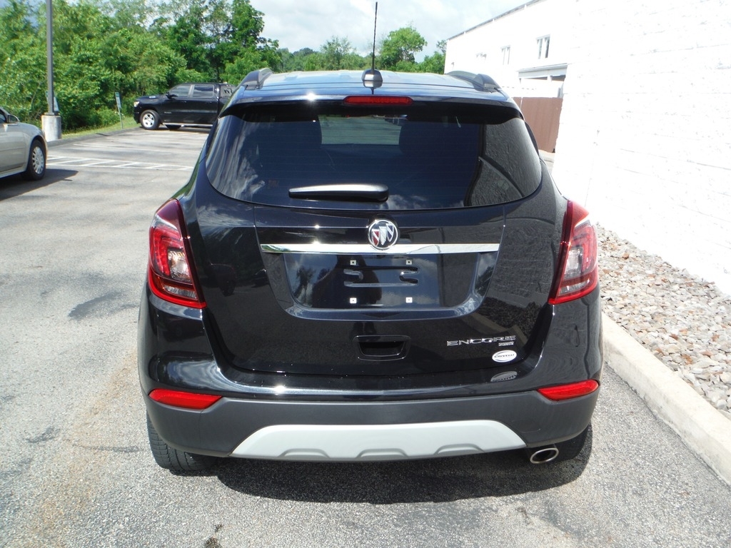 2022 Buick Encore image 9