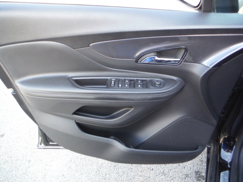 2022 Buick Encore image 12