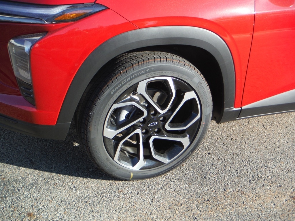 2026 Chevrolet Trax image 3