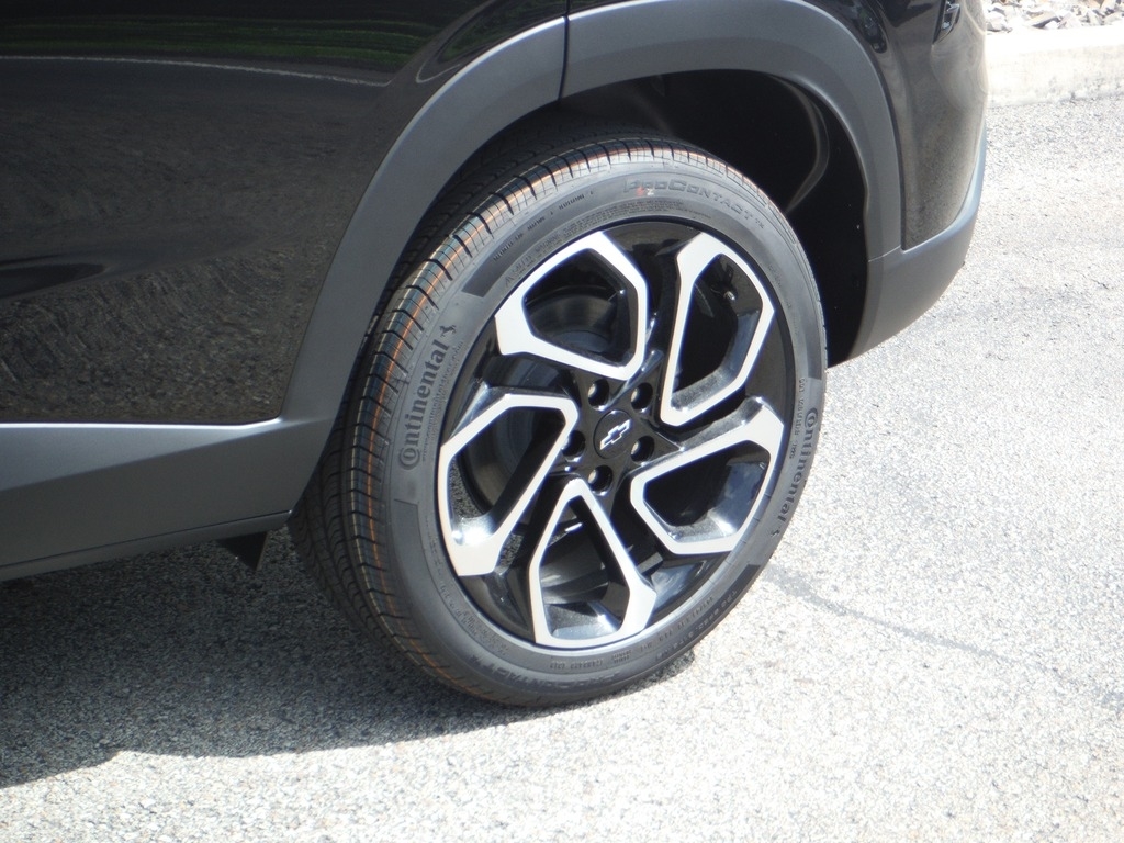 2026 Chevrolet Trax image 4