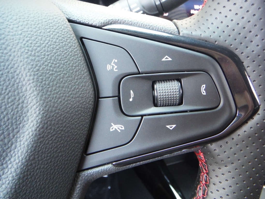 2026 Chevrolet Trax image 37