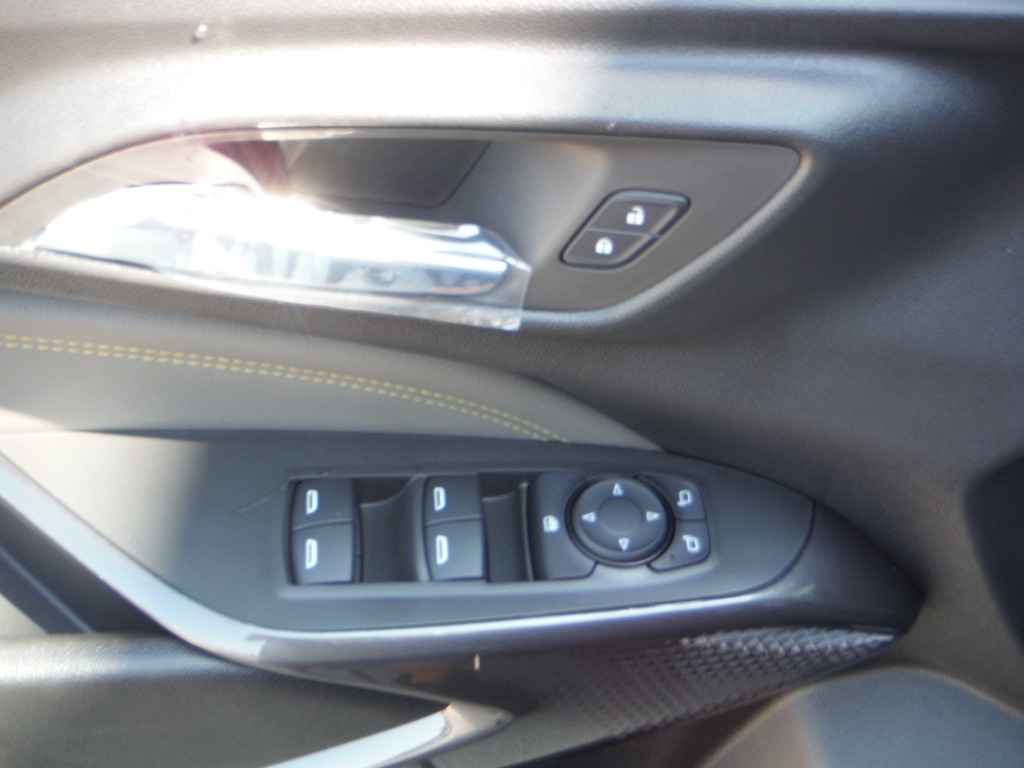 2026 Chevrolet Trax image 12