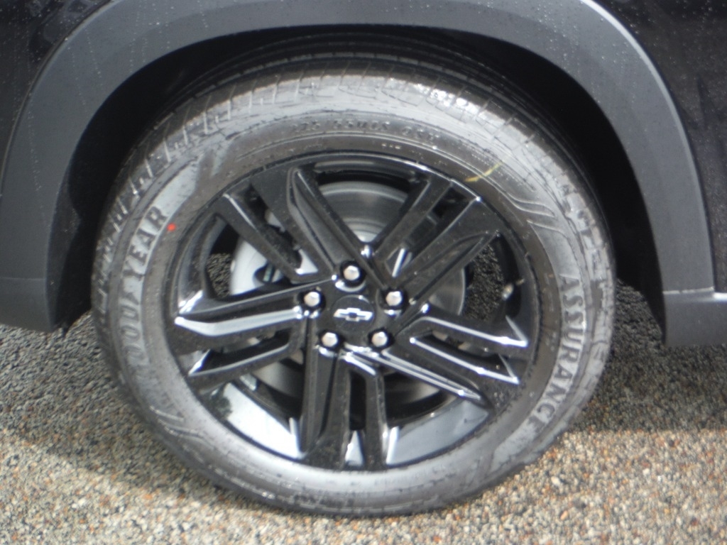 2026 Chevrolet Trax image 3