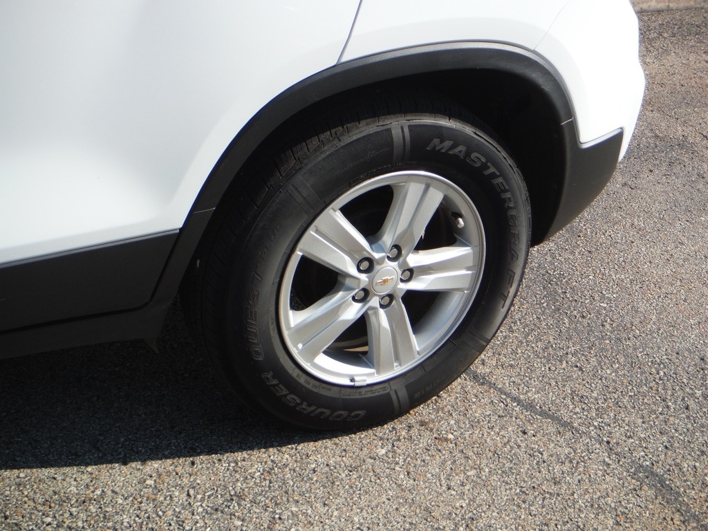 2020 Chevrolet Trax image 3