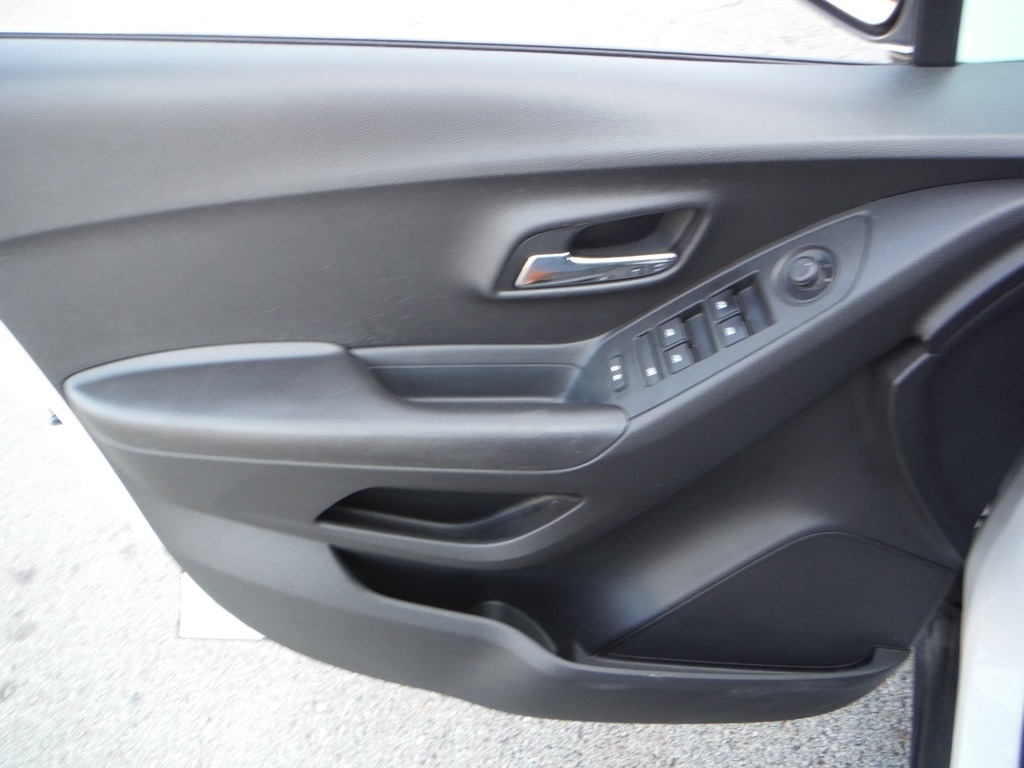 2020 Chevrolet Trax image 10