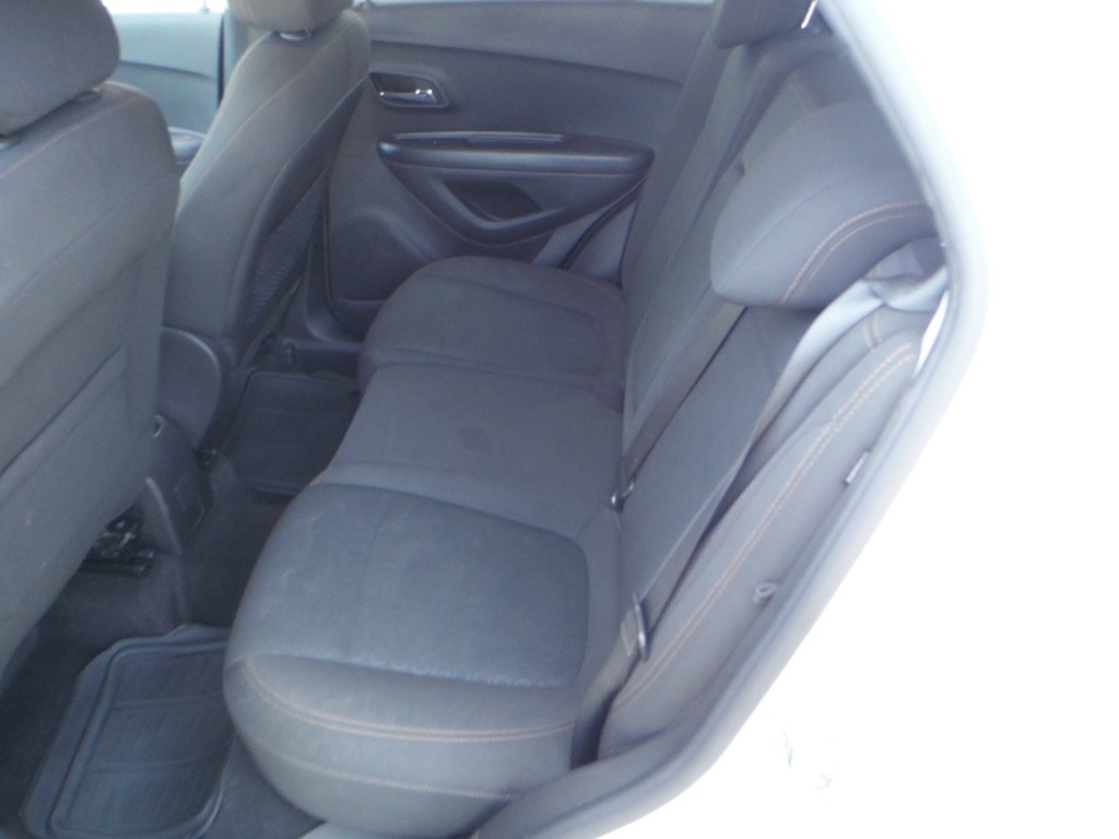 2020 Chevrolet Trax image 32