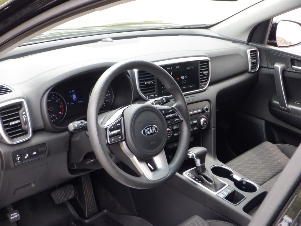 2021 Kia Sportage image 13