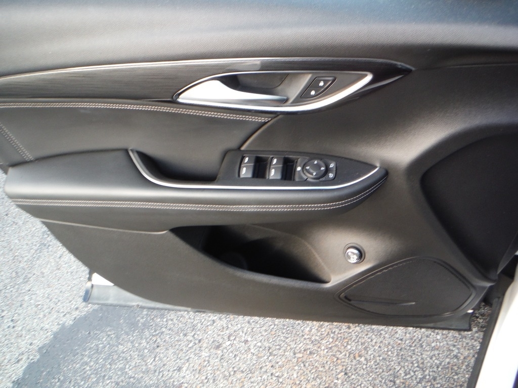 2023 Buick Envision image 10
