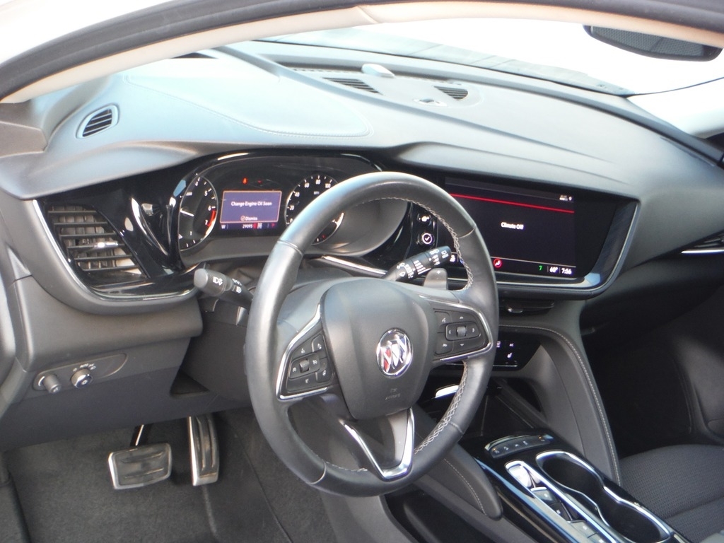 2023 Buick Envision image 16