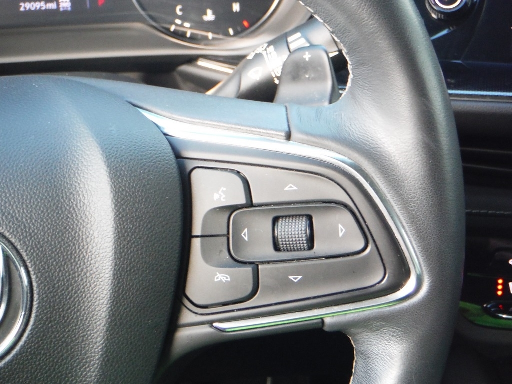 2023 Buick Envision image 31