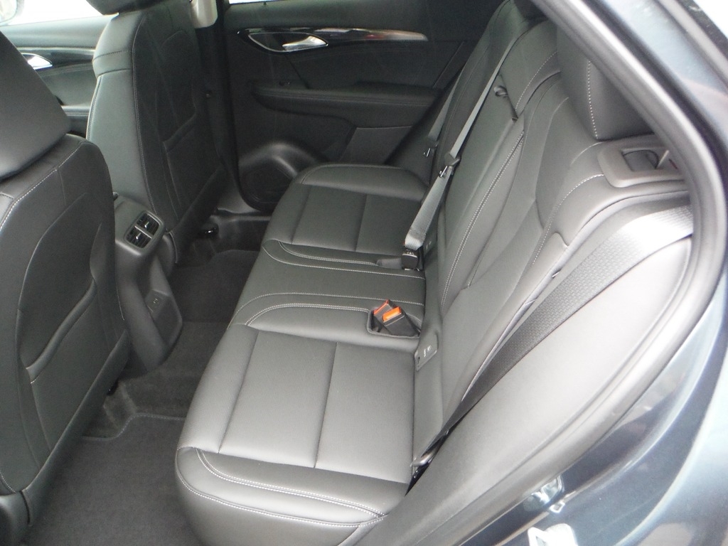 2026 Buick Envision image 44