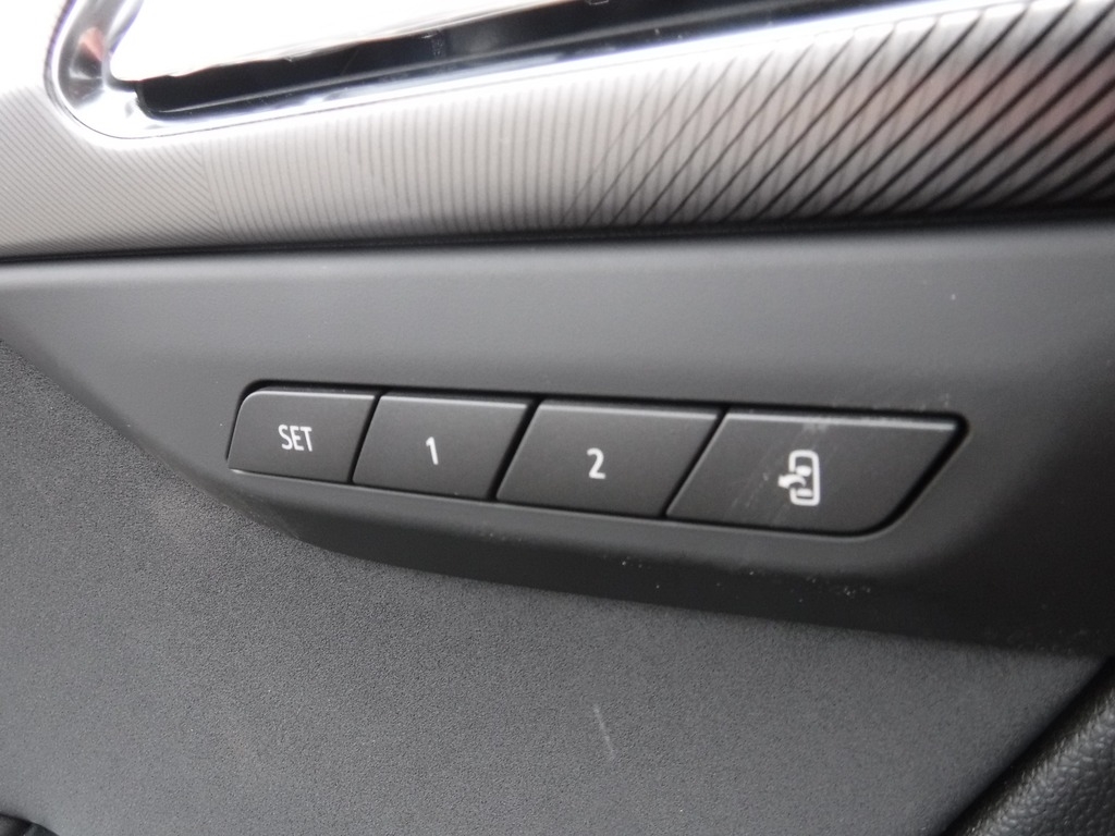 2026 Buick Envision image 17