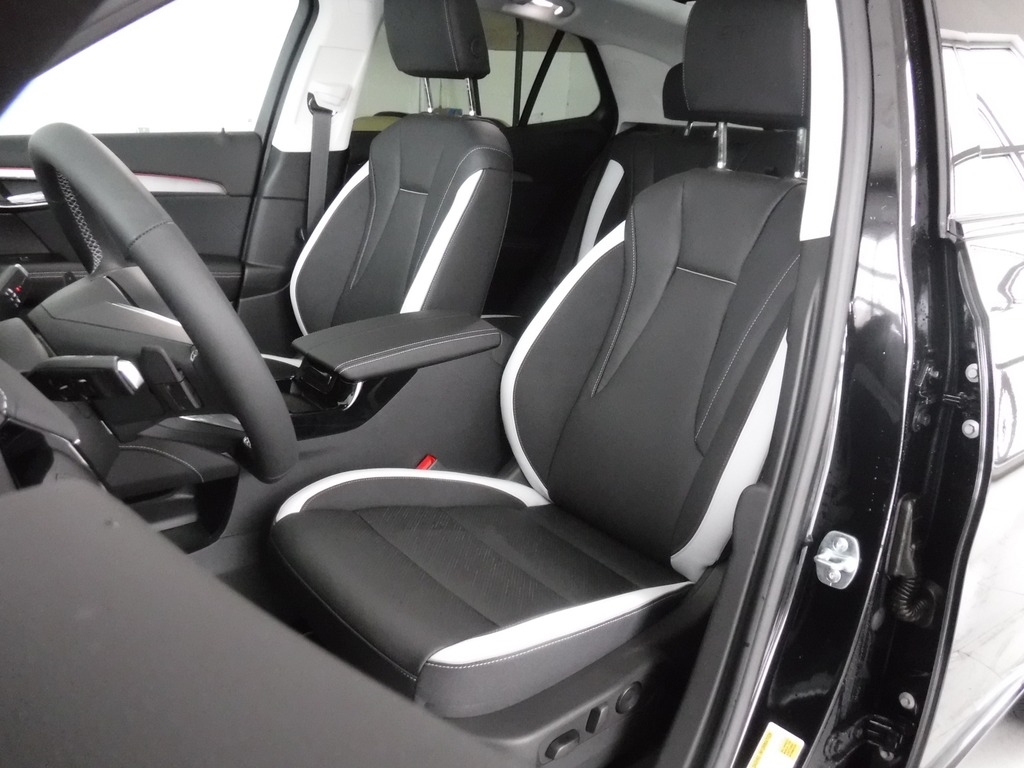 2026 Buick Envision image 19