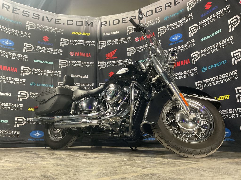 2021 Harley-Davidson FLHC - Heritage Classic  3