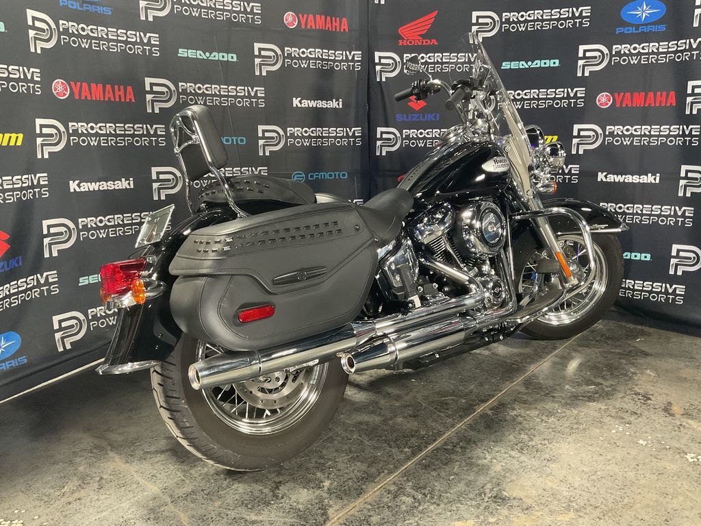 2021 Harley-Davidson FLHC - Heritage Classic  7