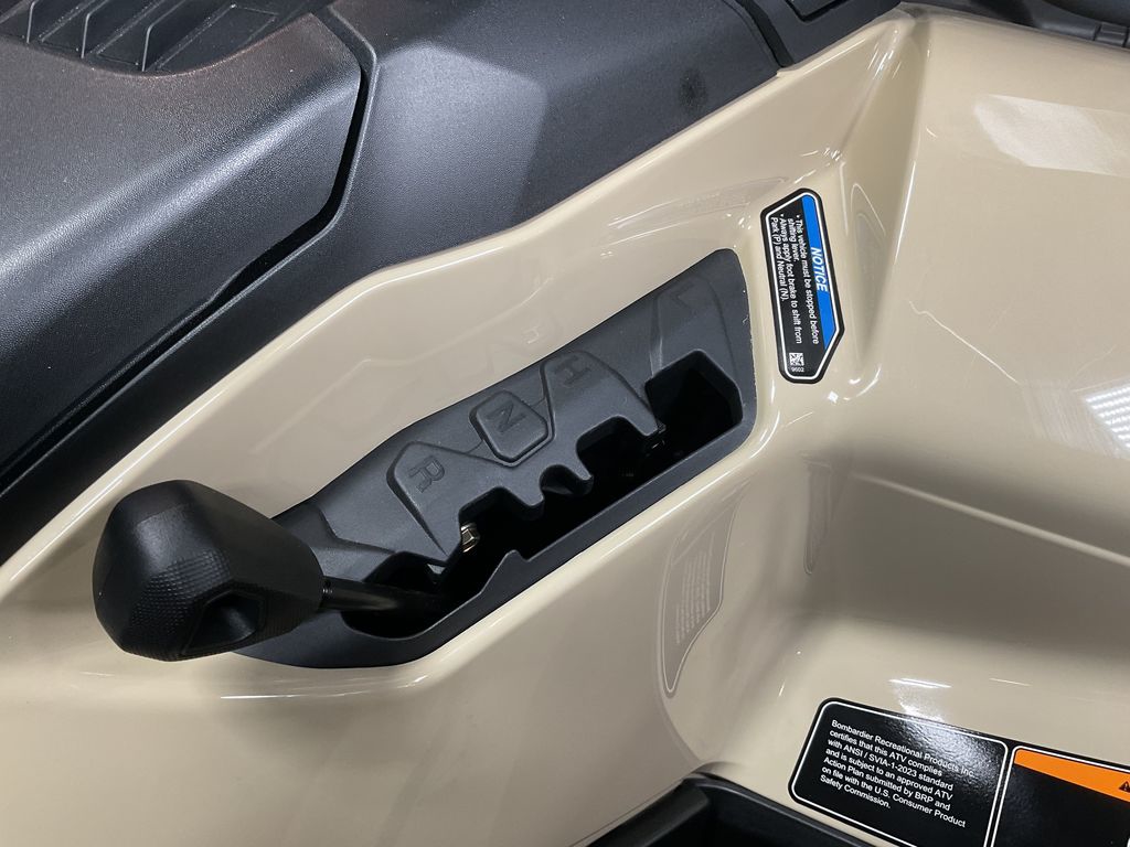 2025 Can-Am Outlander Pro HD5  14