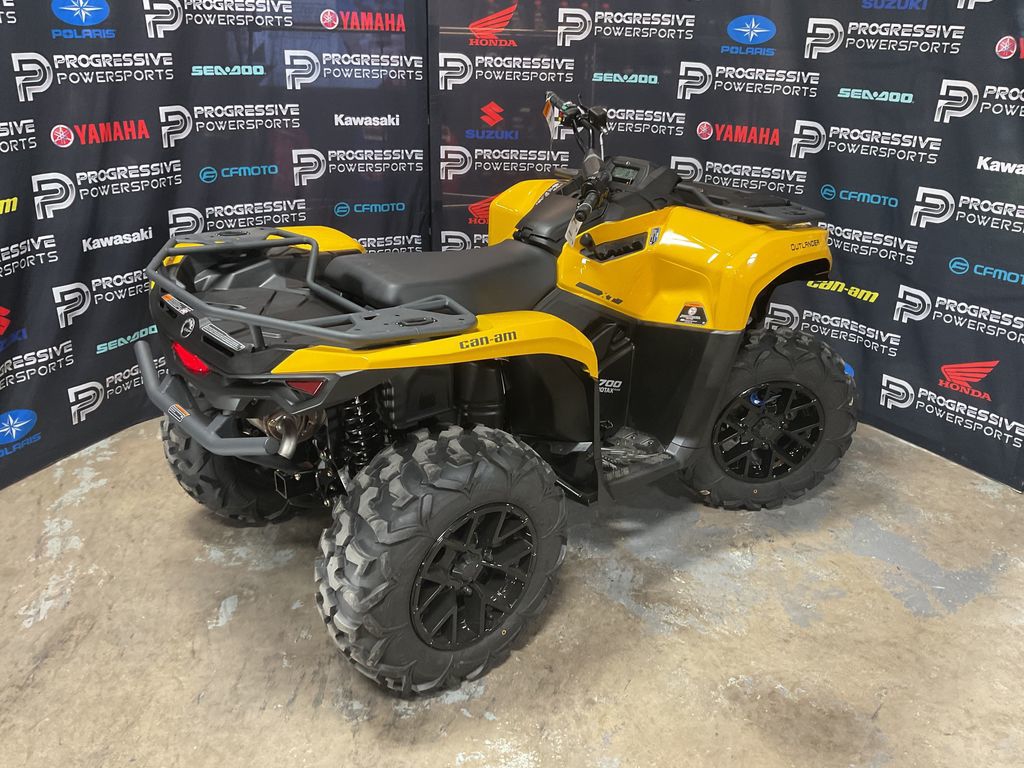 2024 Can-Am Outlander XT 700  11