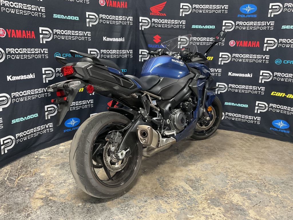 2023 Suzuki GSX-S 1000GT 7