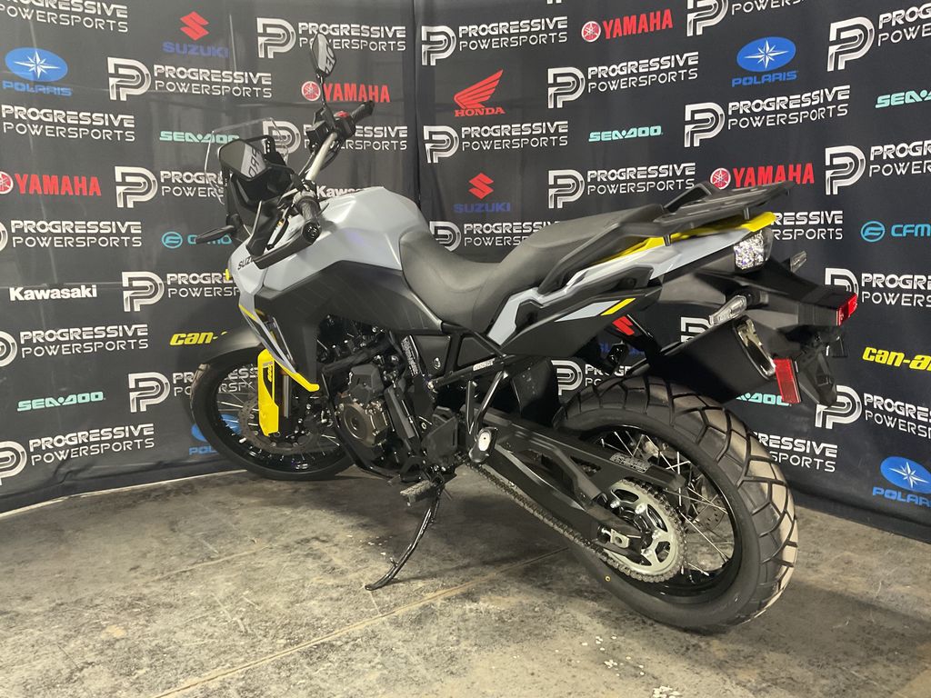 2023 Suzuki V-Strom 800DE 7