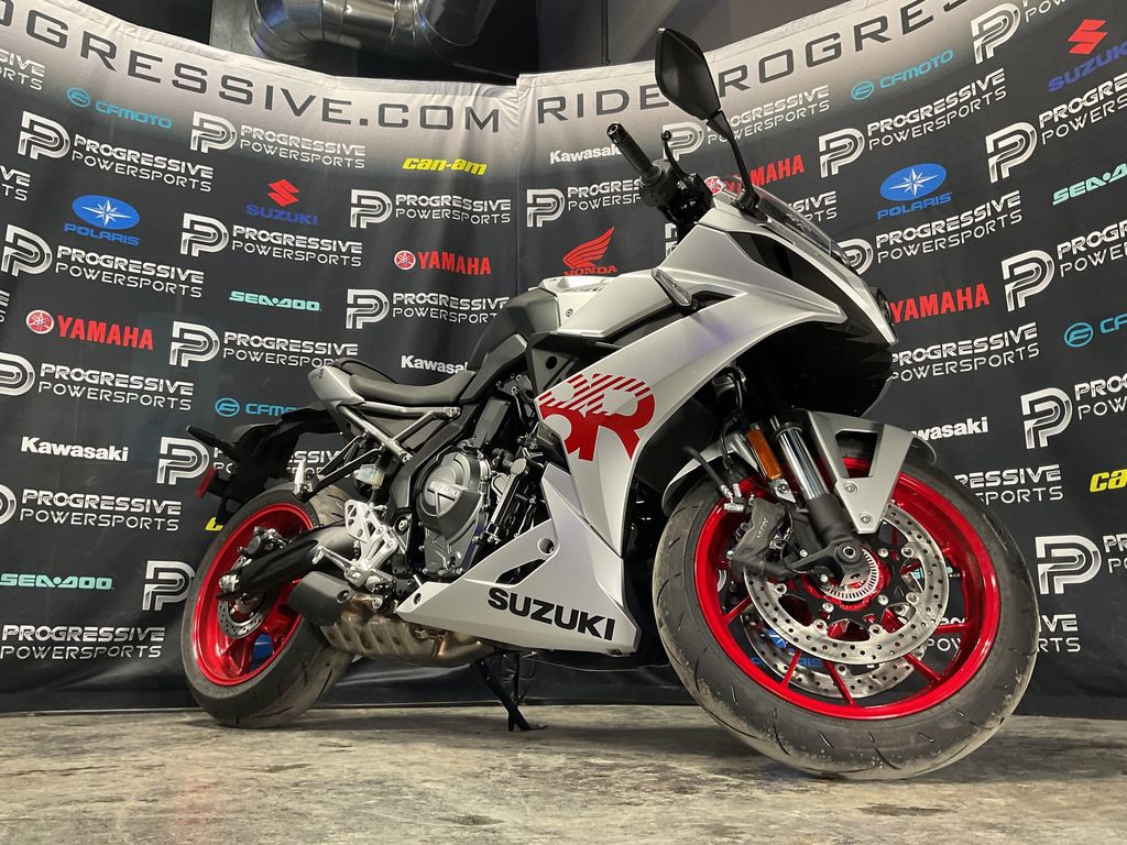 2024 Suzuki GSX 8R 2