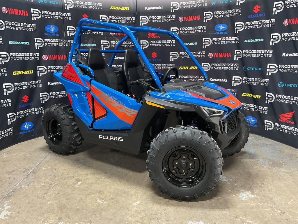 2023 Polaris RZR 200 EFI Troy Lee Designs Edition  3