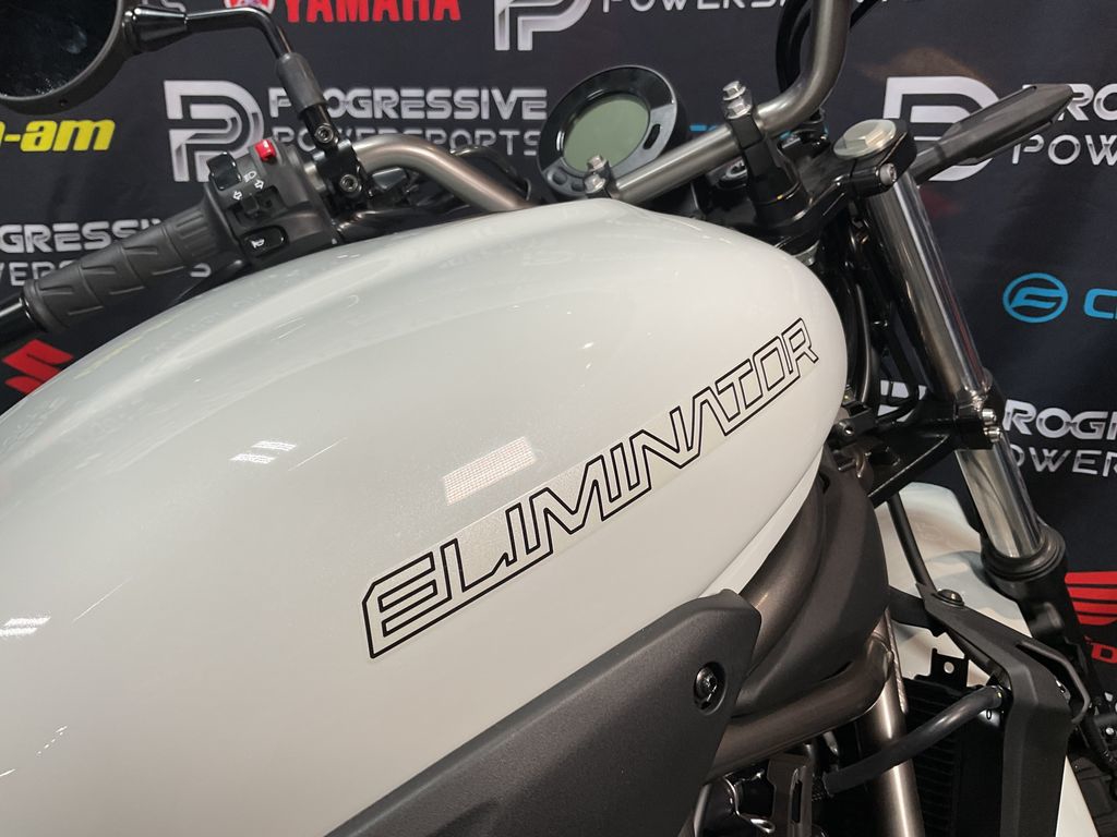 2024 Kawasaki Eliminator Pearl Robotic White  17